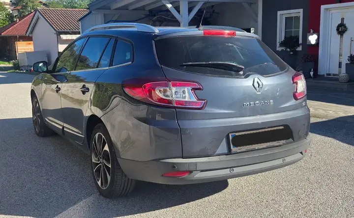 Renault Megane 2015 photo 3