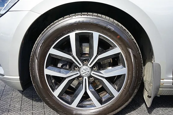 Volkswagen Passat 2015 photo 5