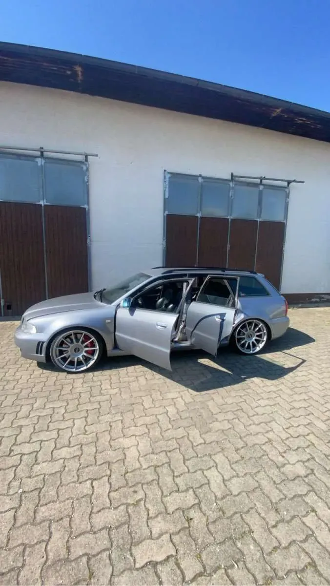 Audi A4 2001 photo 3