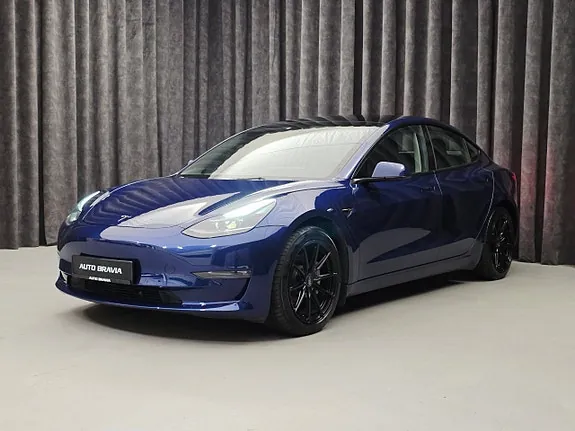 Tesla Model 3 2021 photo 3
