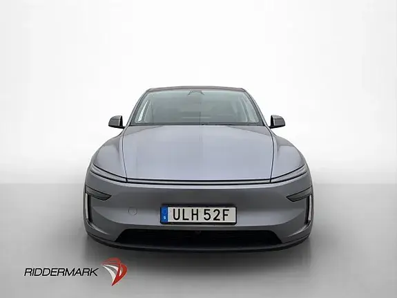 Tesla Model Y 2025 photo 3