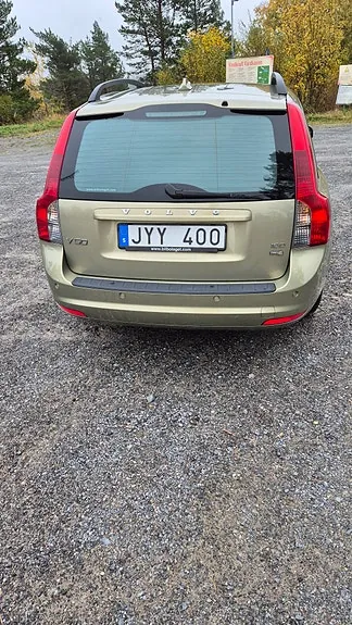 Volvo V50 2010 photo 5