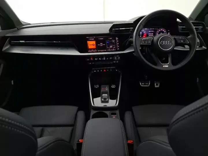 Audi A3 2023 photo 3
