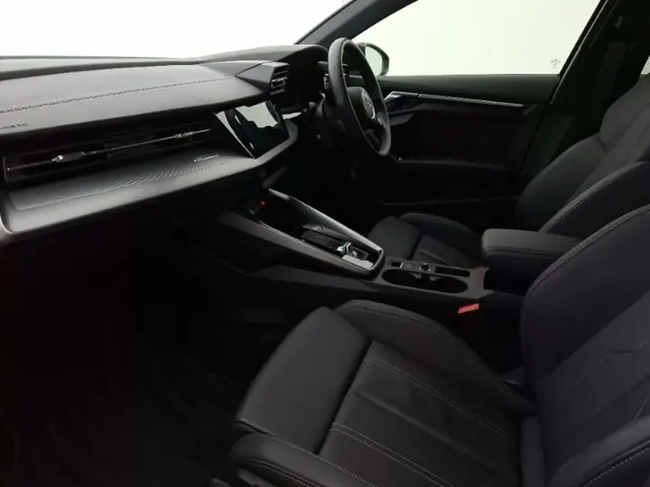 Audi A3 2023 photo 5