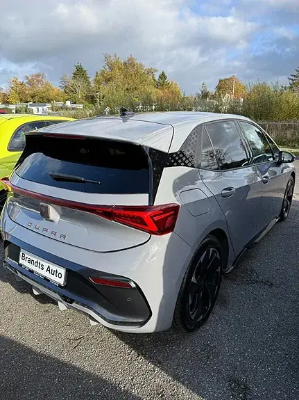 Cupra Born 2024 photo 5