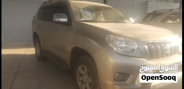Toyota Prado 2010 photo 2