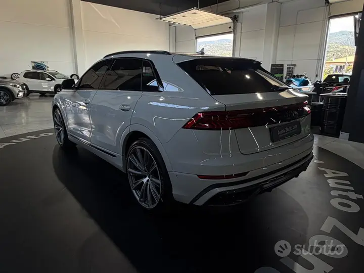 Audi Q8 2024 photo 4