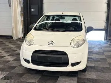 Citroen C1 2011 photo 3