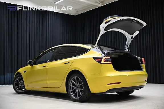 Tesla Model 3 2021 photo 4