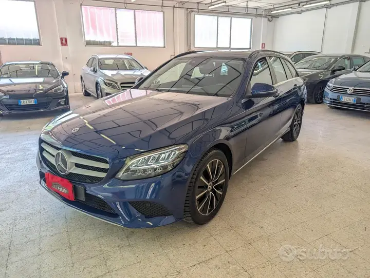 Mercedes-Benz C 220 2021 photo 3