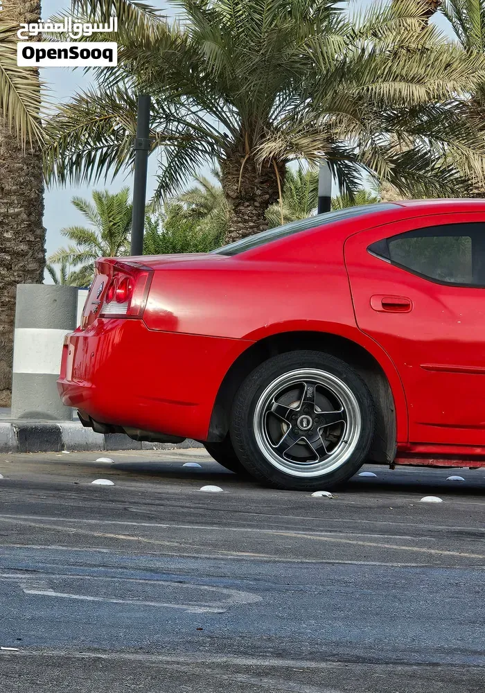 Dodge Charger 2010 photo 2