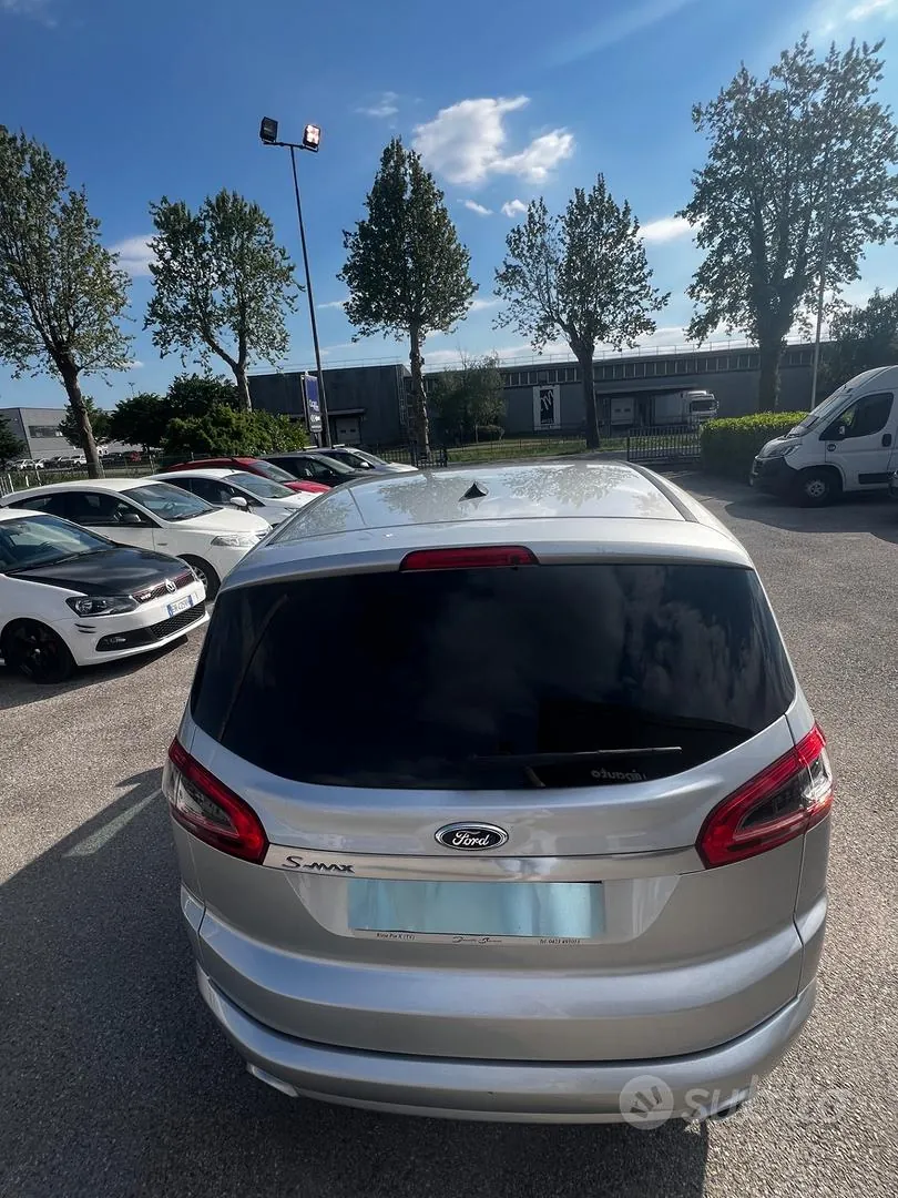 Ford S-Max 2012 photo 5