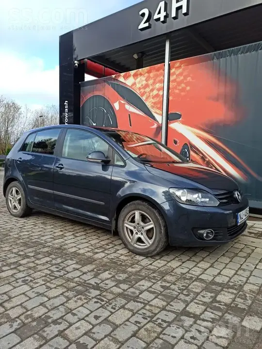 Volkswagen Golf Plus 2011 photo 5