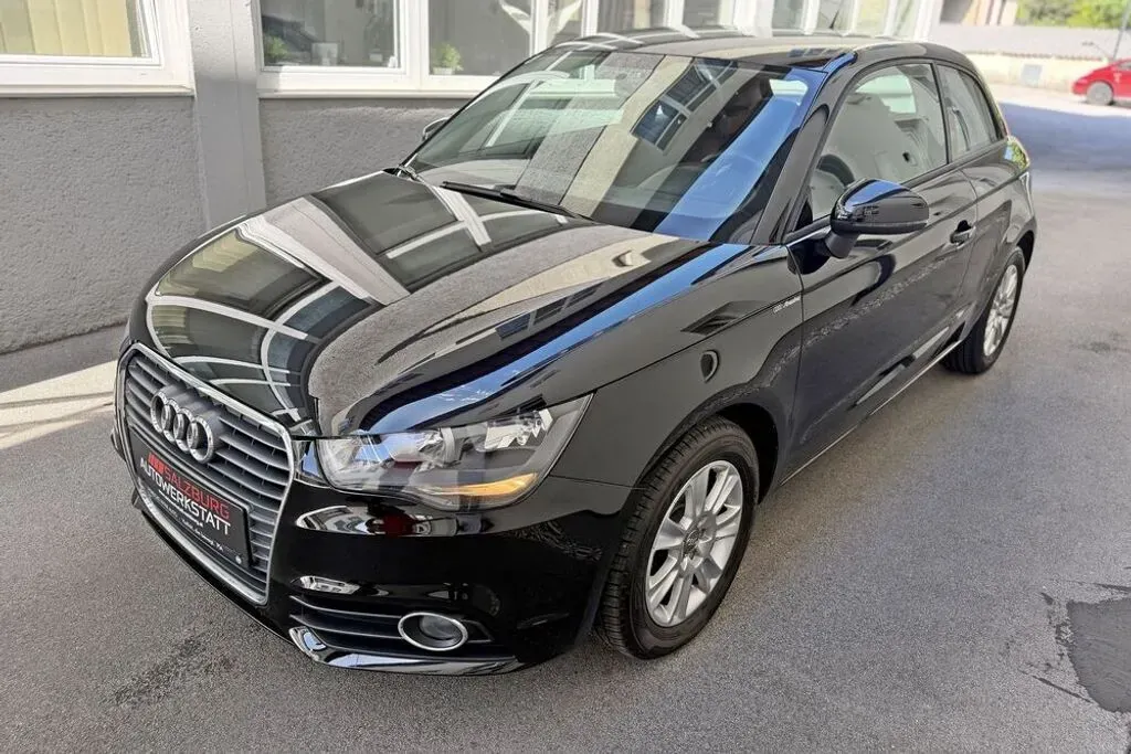 Audi A1 2011 photo 3