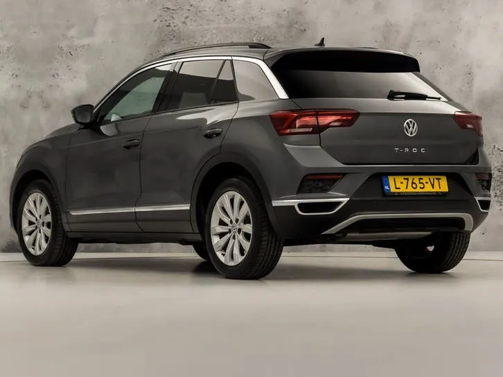 Volkswagen T-Roc 2018 photo 3