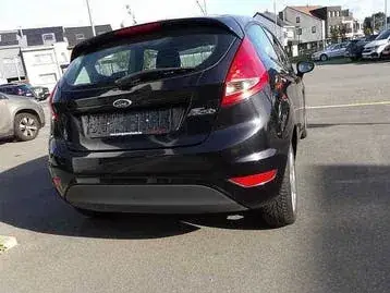 Ford Fiesta 2011 photo 3
