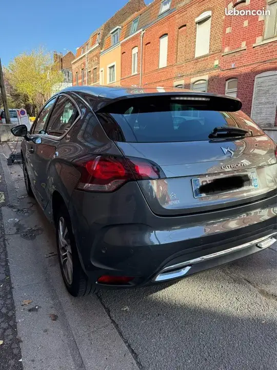 Citroen Ds4 2012 photo 2