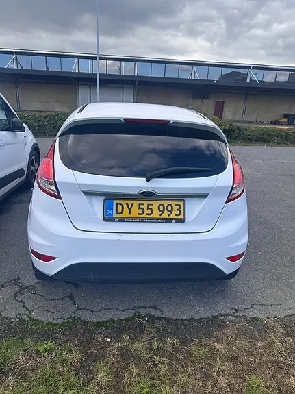 Ford Fiesta 2014 photo 3