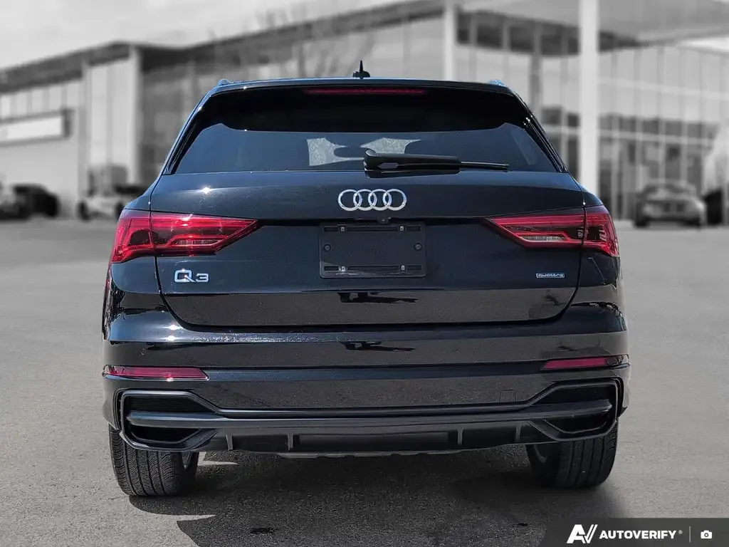 Audi Q3 2020 photo 5