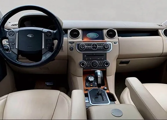 Land Rover Discovery 4 2011 photo 2
