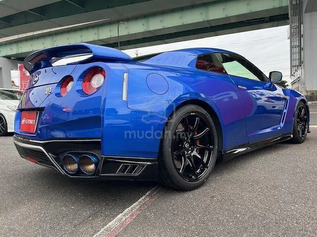 Nissan Gt-R