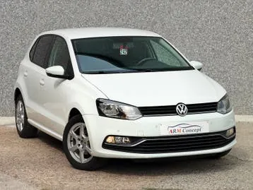 Volkswagen Polo 2015 photo 2