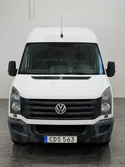 Volkswagen Crafter 35 2015 photo 2