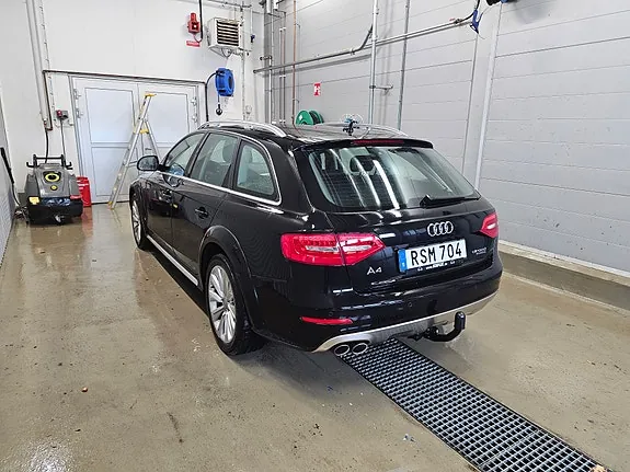 Audi A4 Allroad 2015 photo 4