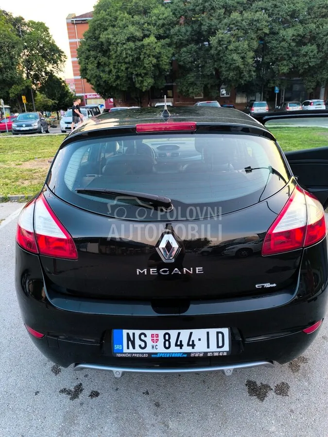 Renault Megane 2011 photo 5