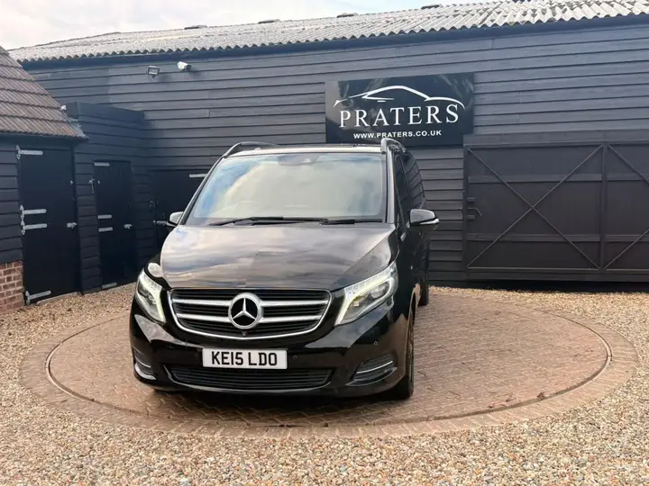 Mercedes-Benz V-Class 2015 photo 4