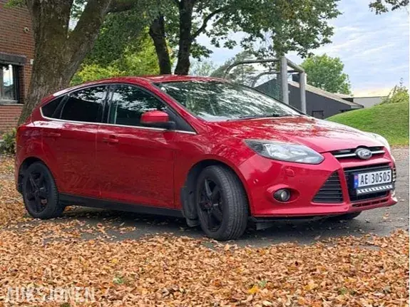 Ford Focus 2011 photo 2