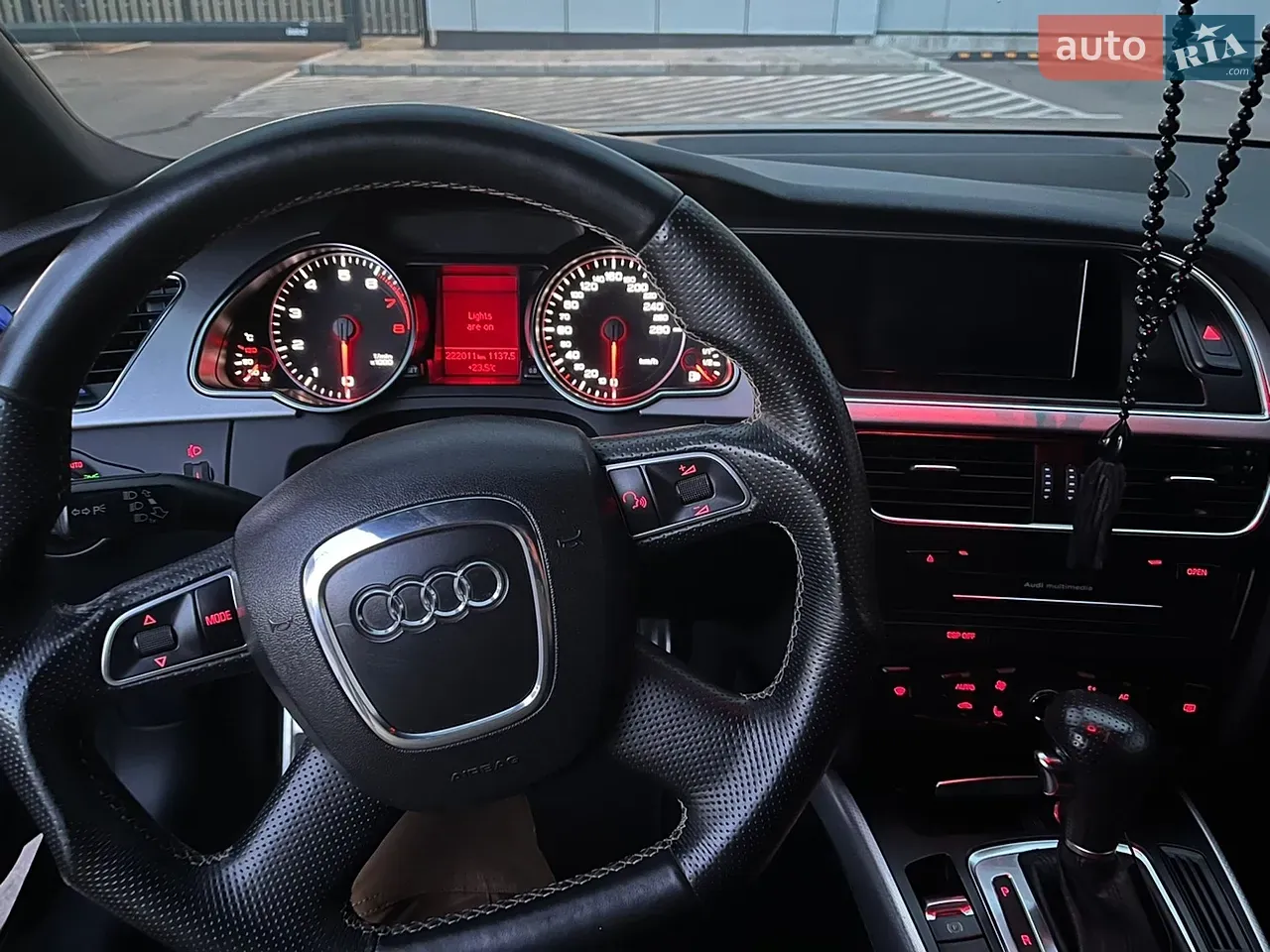 Audi A5 2009 photo 2