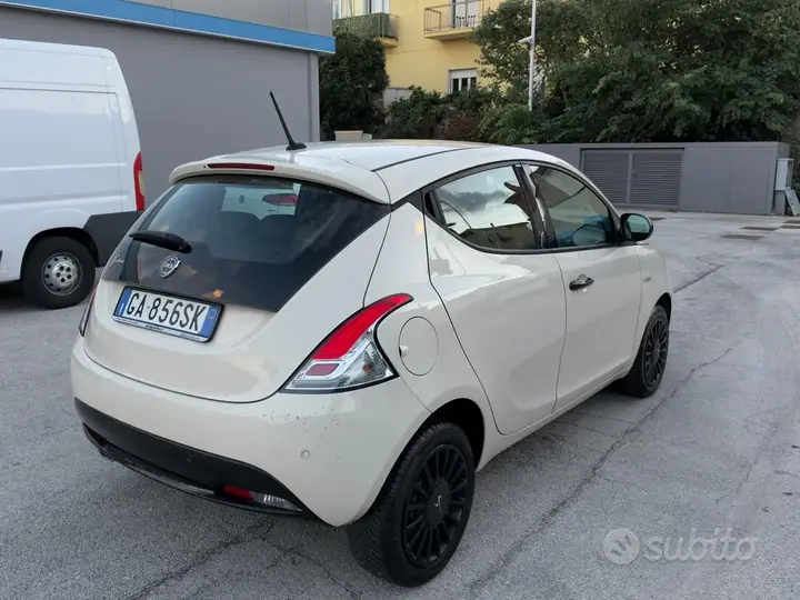 Lancia Ypsilon 2020 photo 4