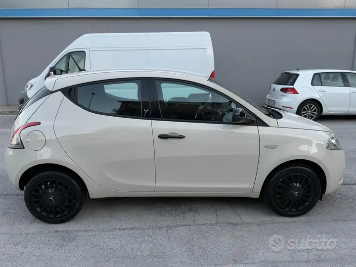 Lancia Ypsilon 2020 photo 5