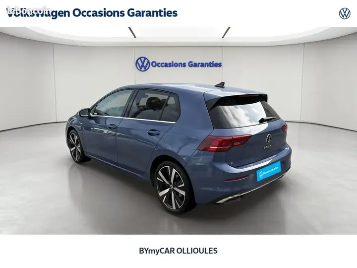 Volkswagen Golf 2025 photo 3