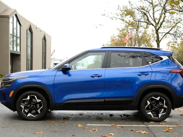 Kia Seltos 2024 photo 2
