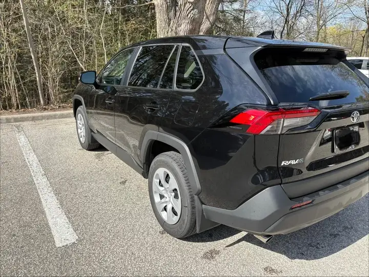 Toyota Rav4 2025 photo 5