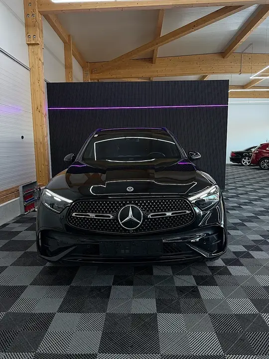 Mercedes-Benz Glc 2023 photo 2