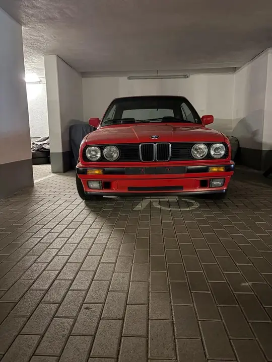 BMW E30 320I Cabrio