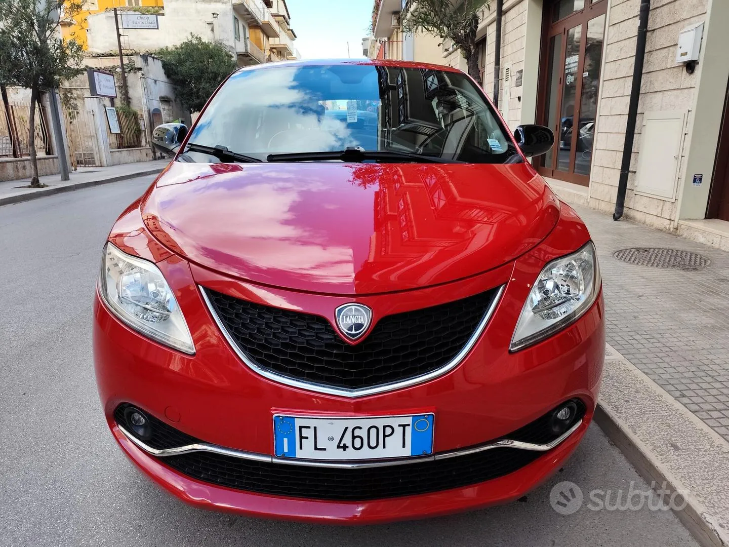 Lancia Ypsilon 2017 photo 2