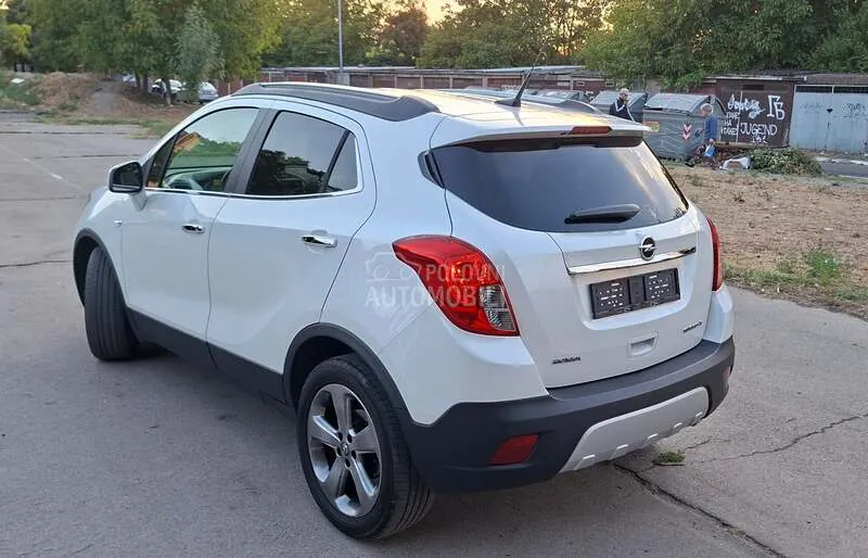 Opel Mokka 2012 photo 3