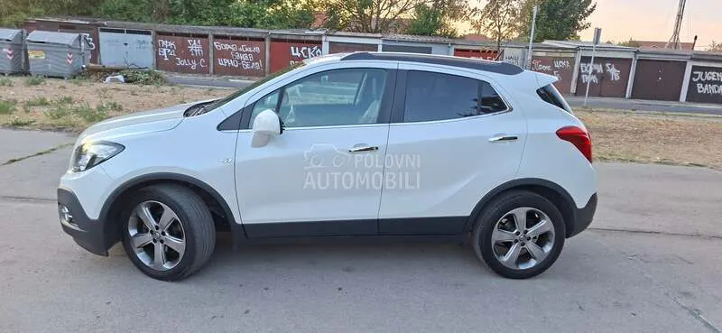 Opel Mokka 2012 photo 2