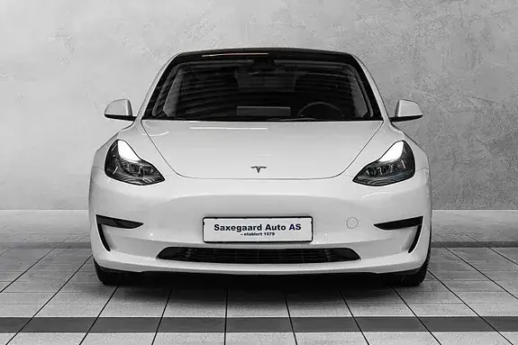 Tesla Model 3 2022 photo 4
