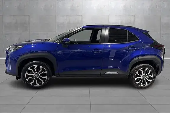 Toyota Yaris Cross 2024 photo 2