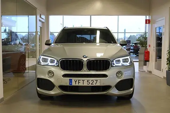 BMW X5 2016 photo 2