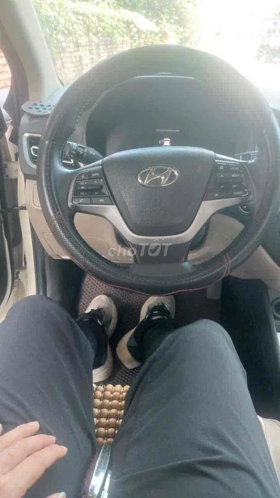 Hyundai Accent 2023 photo 2