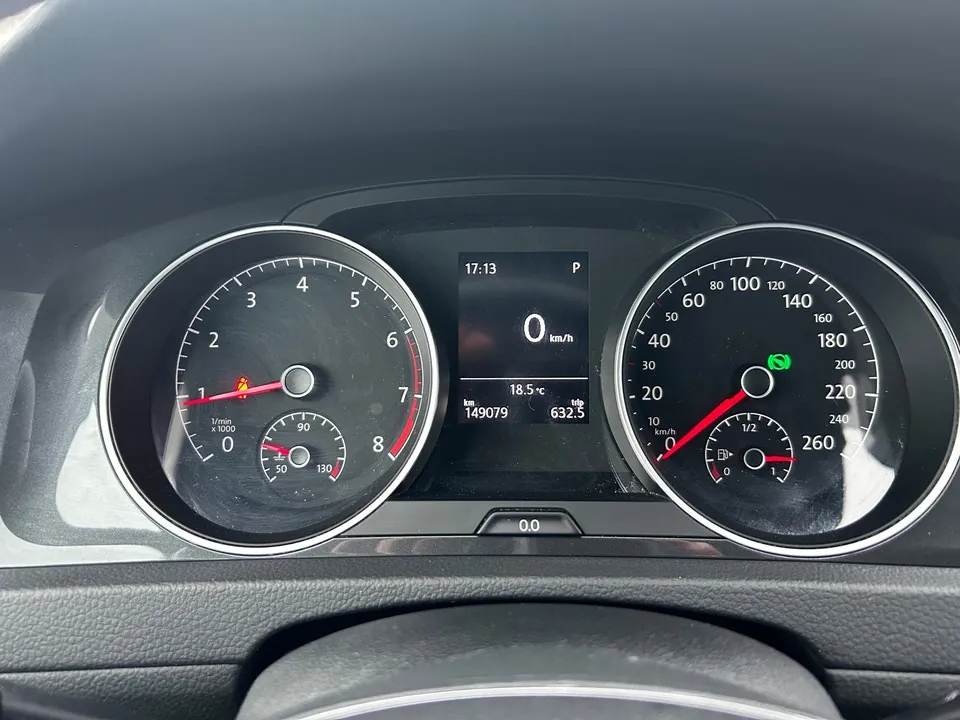 Volkswagen Golf 2019 photo 2