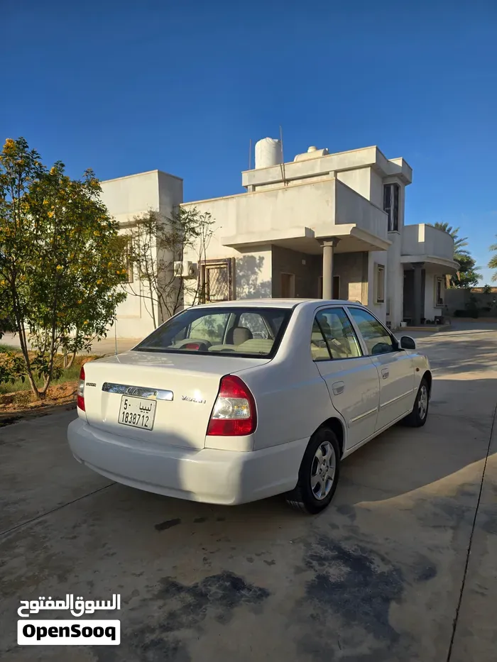 Hyundai Verna