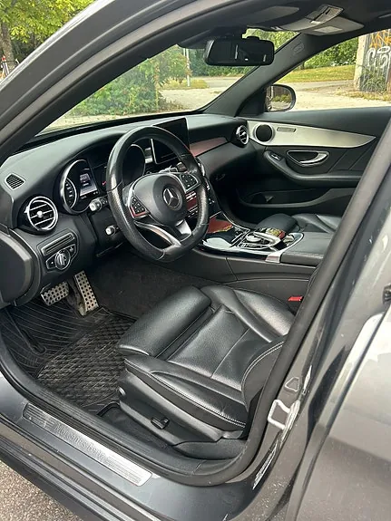 Mercedes-Benz C180 2018 photo 3