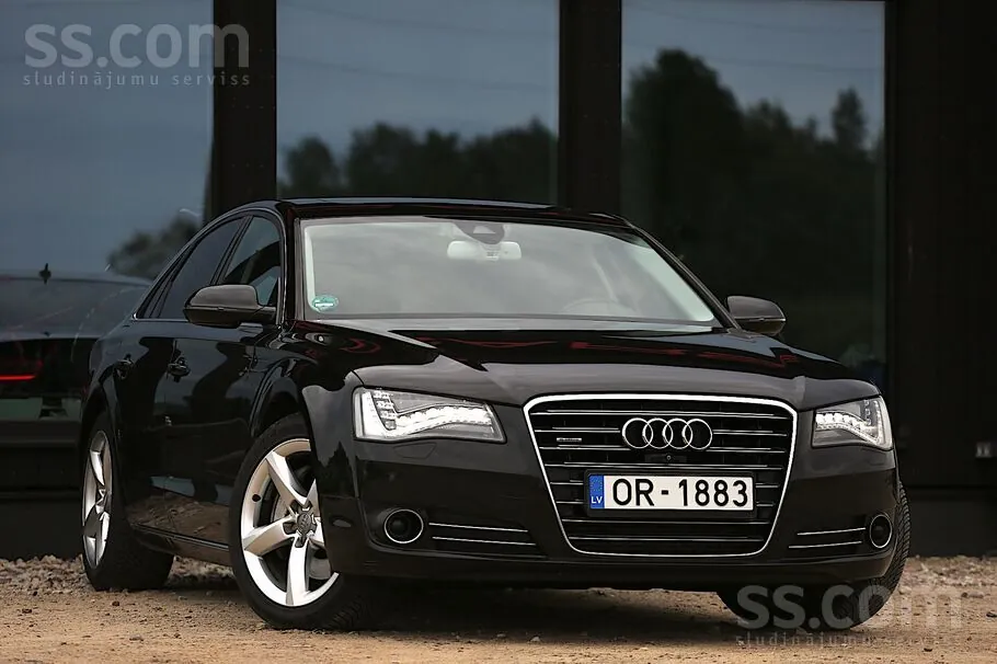 Audi A8